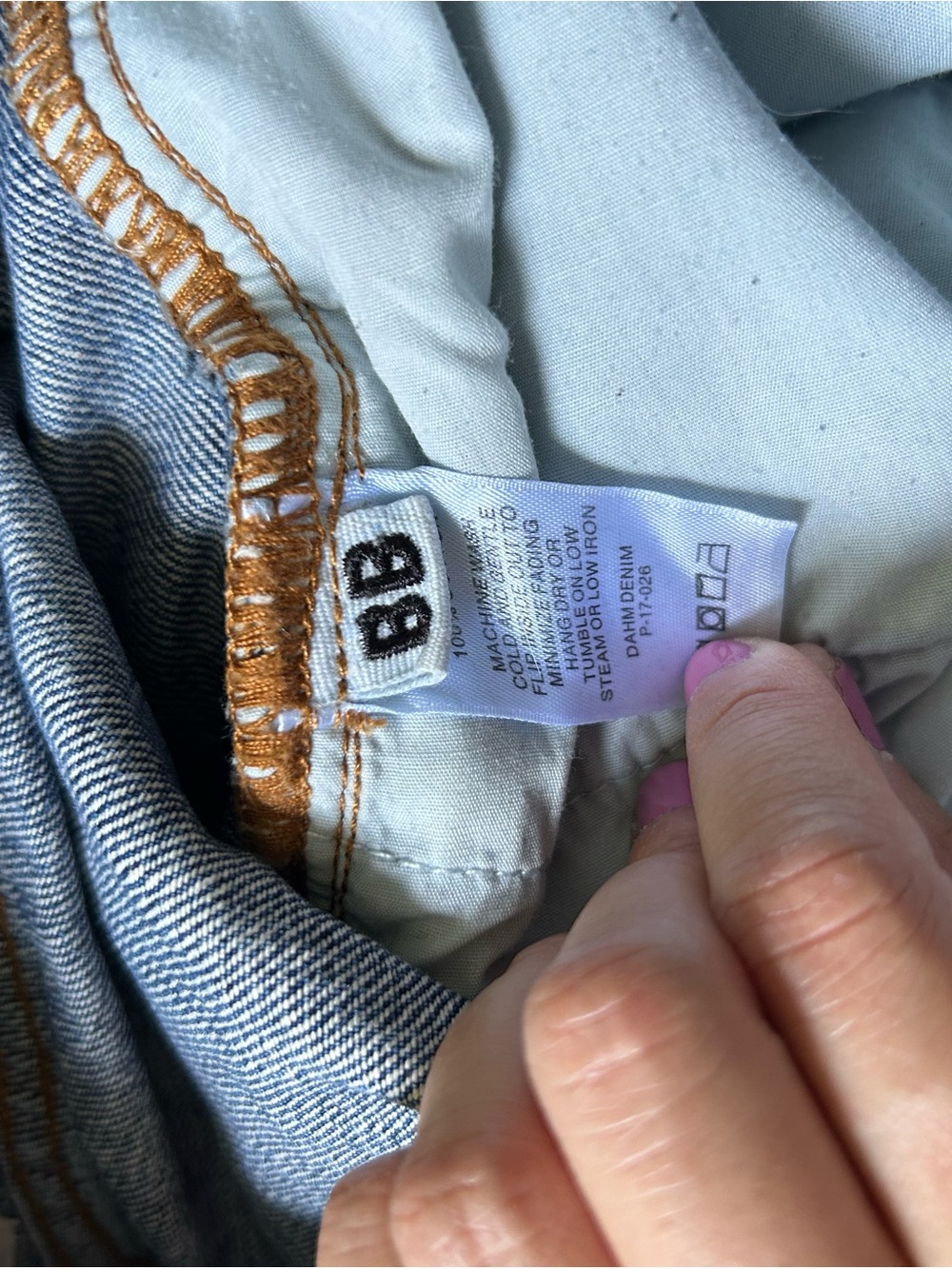 Roucha Dahm Jeans - Picture 7 of 7